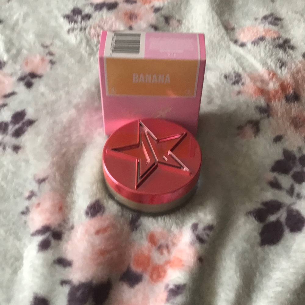 Jeffrey star Magic setting powder